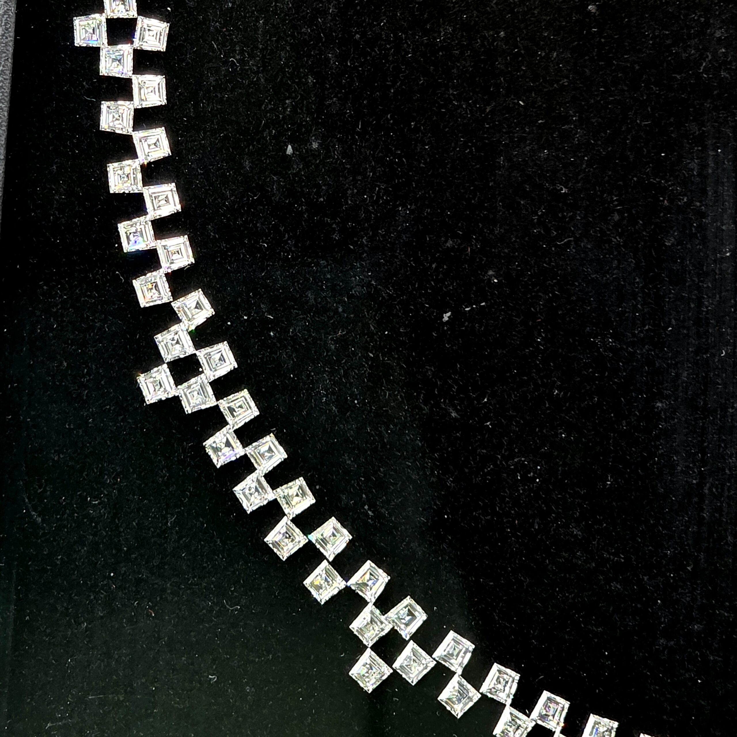 Natural Fancy White Color VVS Clarity Trapezoid Shape Diamond Necklace layout