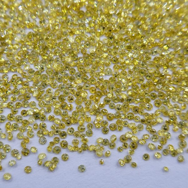 (H58) Natural Fancy Vivid-Intense Yellow color Round Brilliant Cut Diamonds