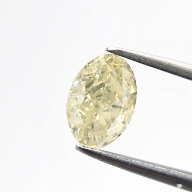 (Tc409) Natural Fancy Light Yellow SI2 Clarity Oval Shape GIA Certified Diamond