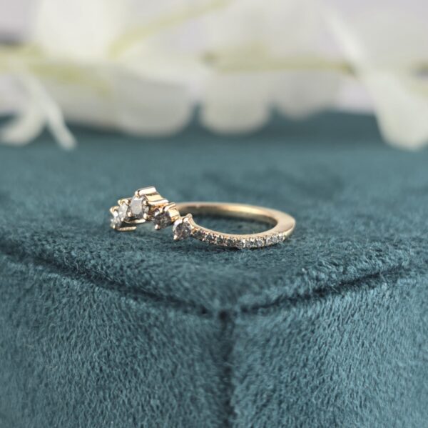 Round Salt and Pepper Diamond Band with Natural Charm
