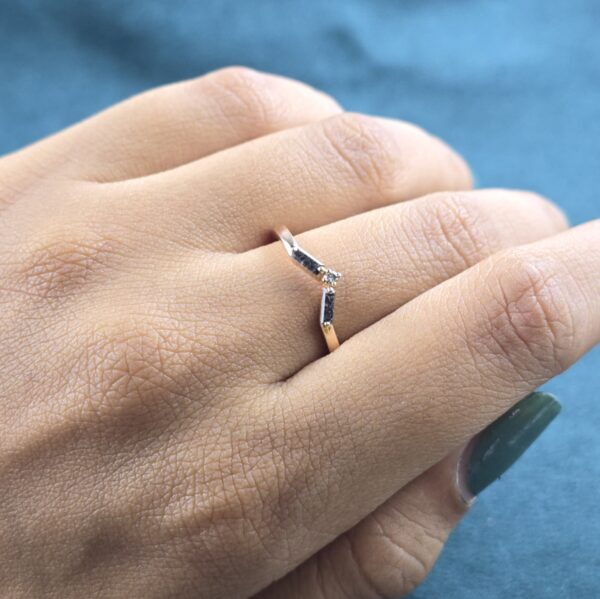 Edgy Elegance: Round and Baguette Salt and Pepper Diamond Band