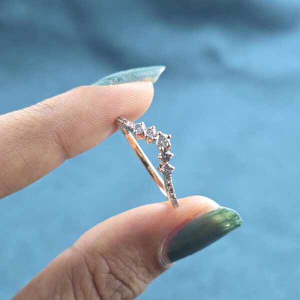 Round Salt and Pepper Diamond Band with Natural Charm