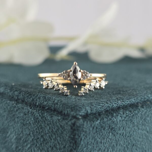 Edgy Meets Elegant – Kite and Round Diamond Ring
