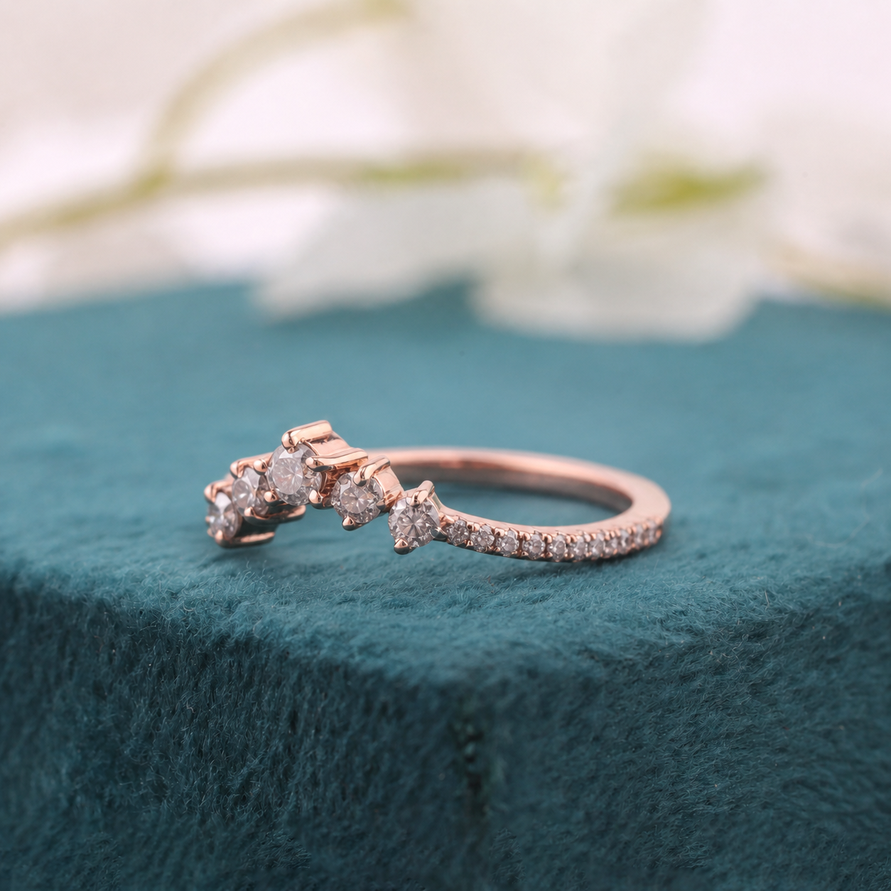 Round Salt and Pepper Diamond Band with Natural Charm