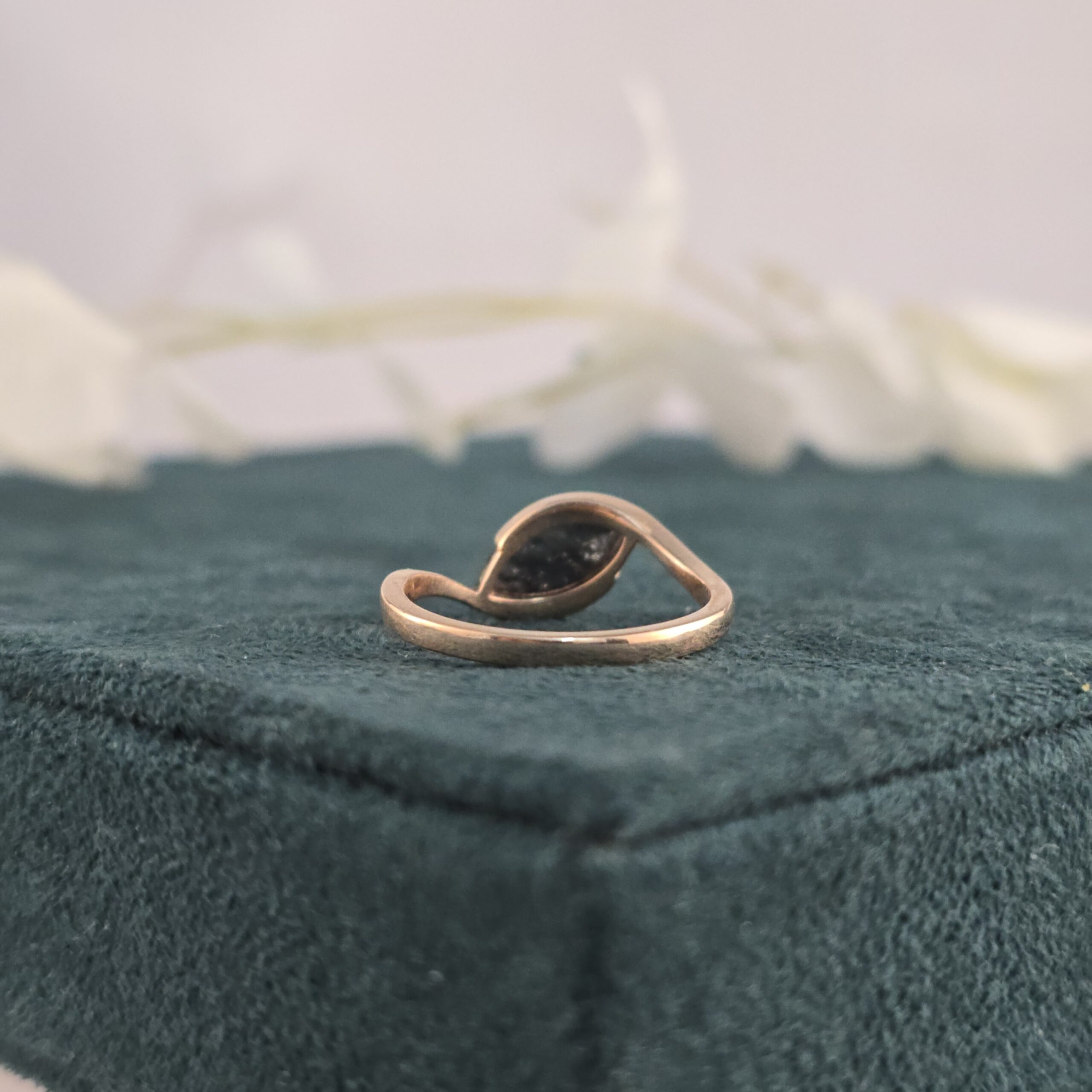 One Marquise Salt and Pepper Diamond Ring – Bold, Modern Charm