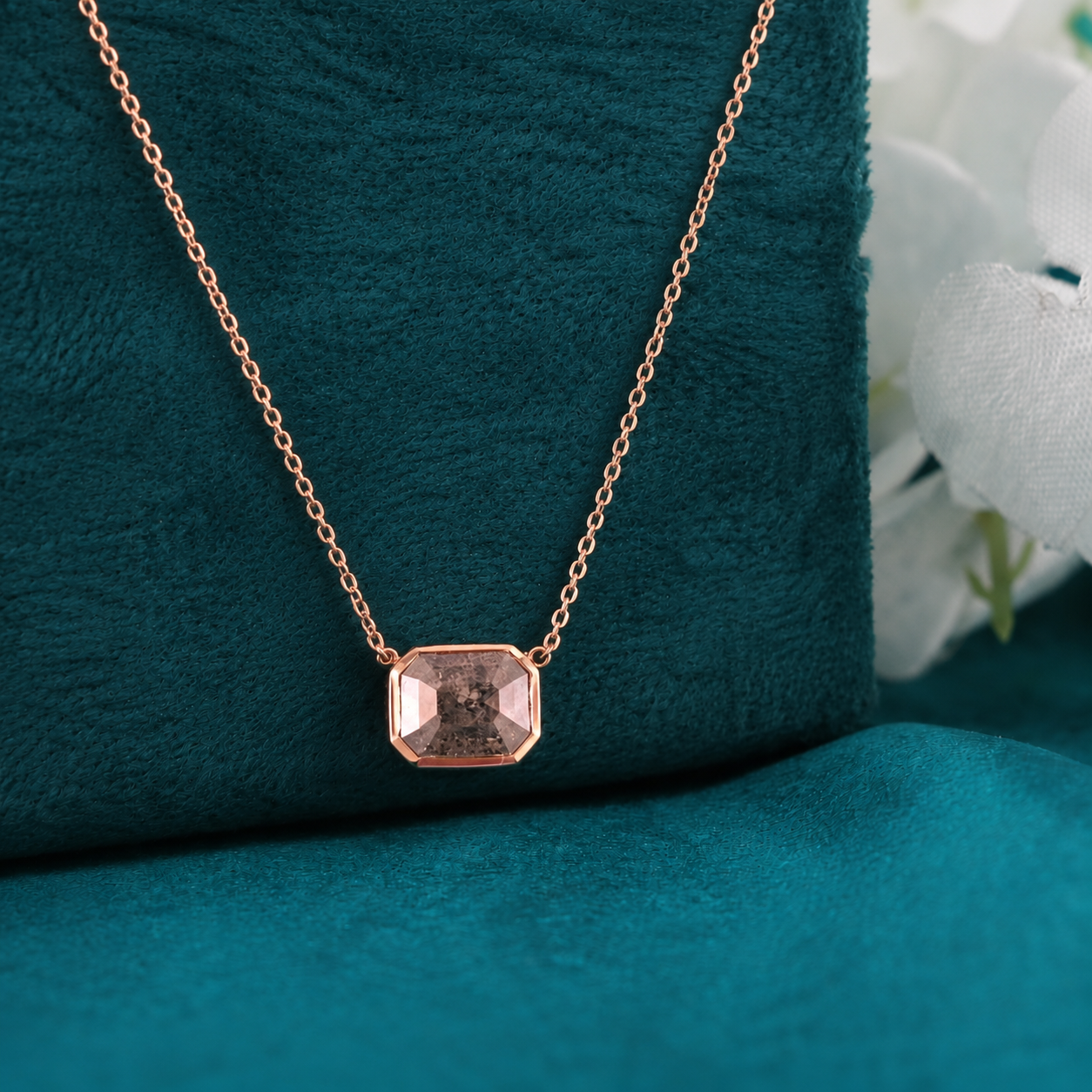 Rose Gold Emrald Diamond Necklace – Minimalist Everyday Elegance