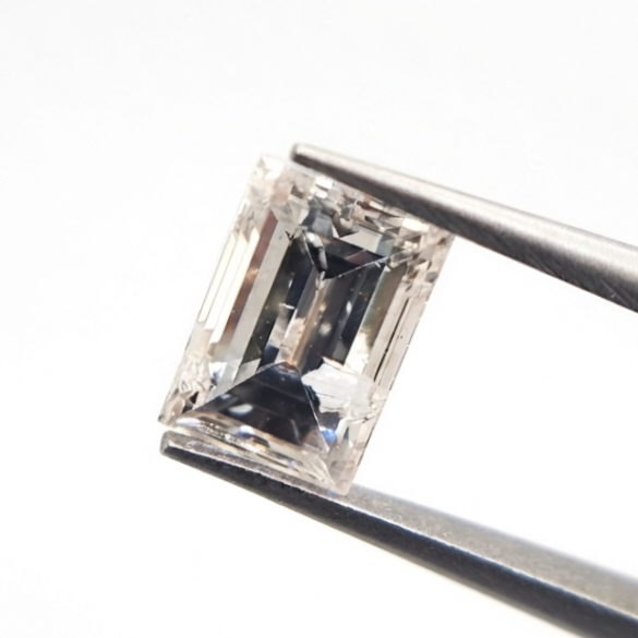 1.21 CT GIA Certified J Color Rectangular Step Cut Natural Loose Diamond