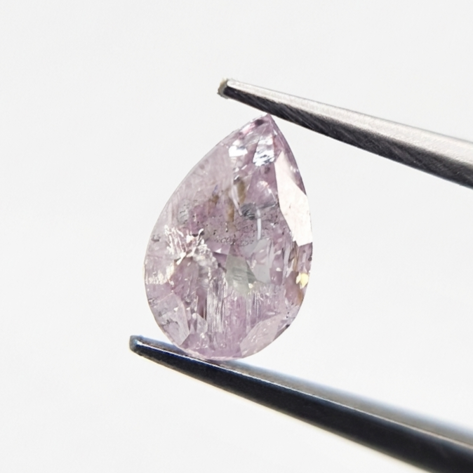 1.01 CT Pear Shape Fancy Light Pink Natural Diamond