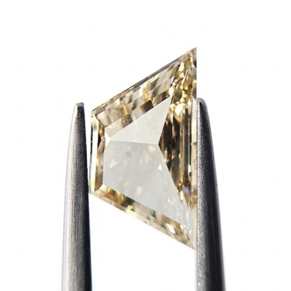1.00 Carat Natural Champagne Trapezoid Cut Diamond | Unique Fancy Color Loose Diamond for Custom Fine Jewelry
