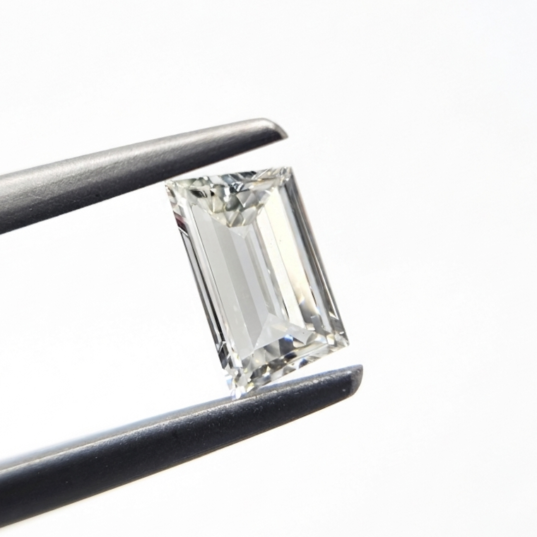 0.46 Carat Natural HI Color VS Clarity Trapezoid Shape Diamond | Unique Loose Diamond for Custom Fine Jewelry